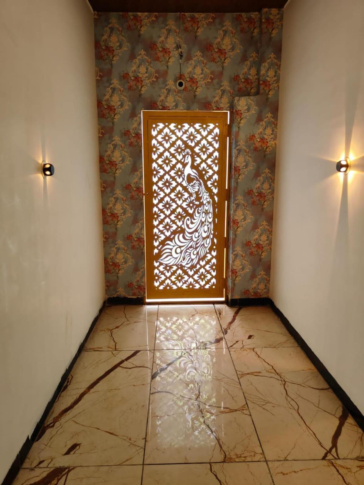 Rk Hotel & Restaurant ديواس المظهر الخارجي الصورة